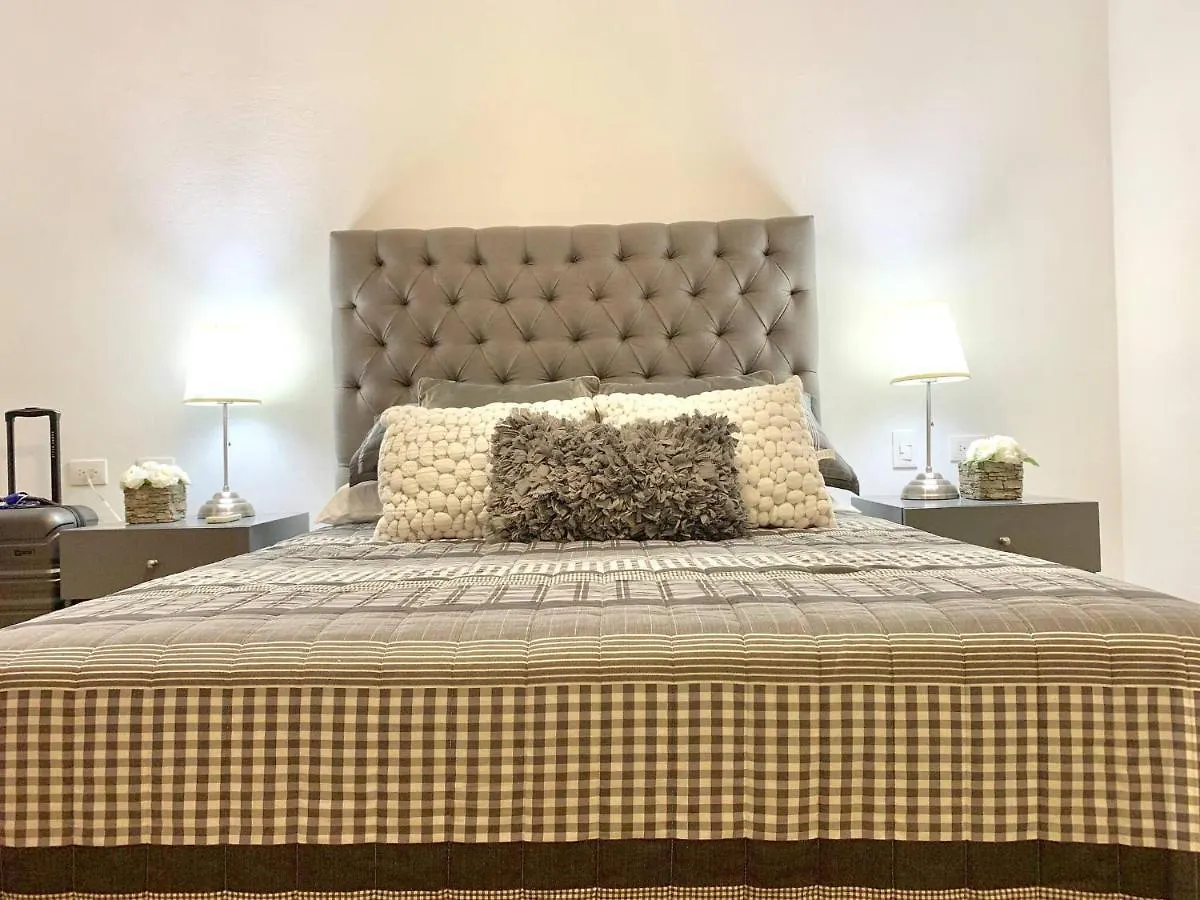 Sleeps 4-6-Amazing 2 Bedroom Ph With Bbq Jacuzzi Tulum Apartment