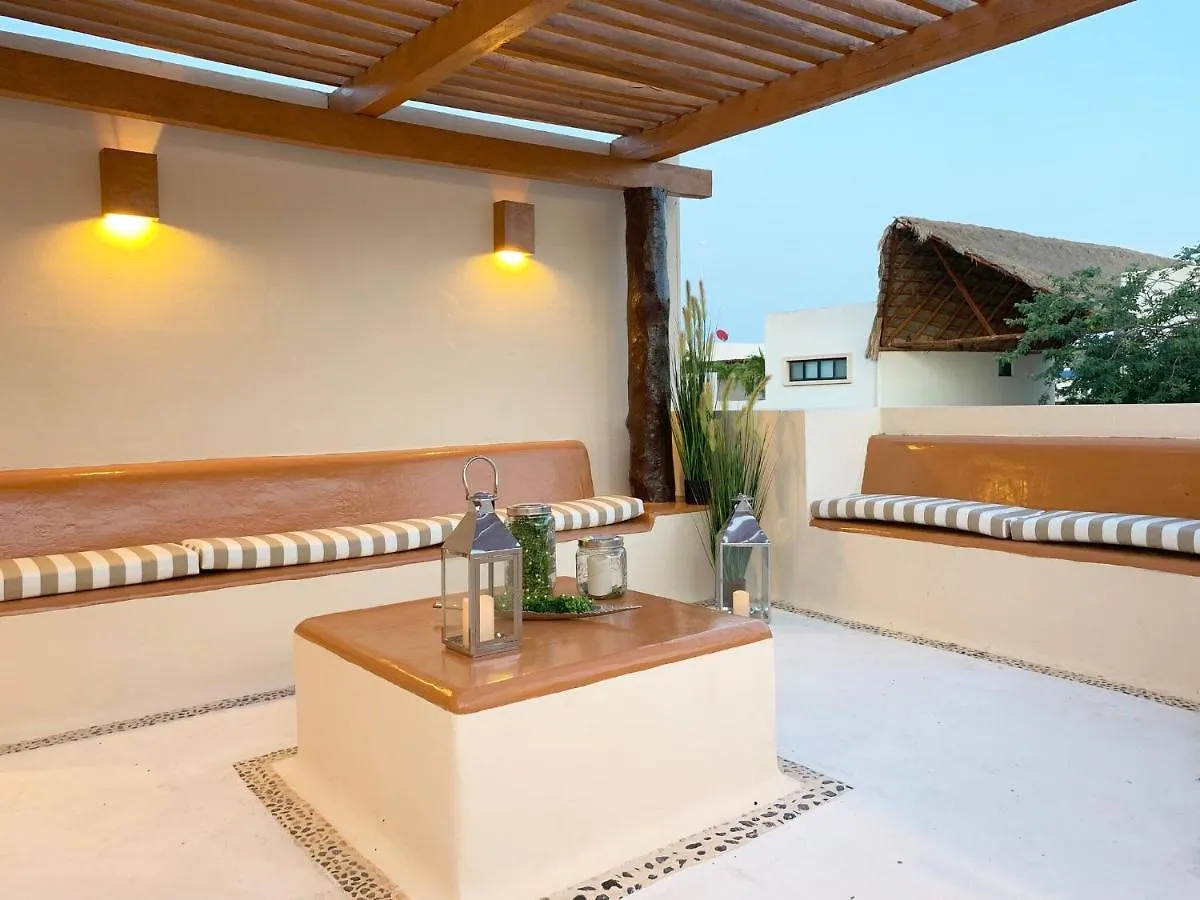 Apartment Sleeps 4-6-Amazing 2 Bedroom Ph With Bbq Jacuzzi Tulum